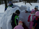 Zimní radovánky na farní zahradě 2010.